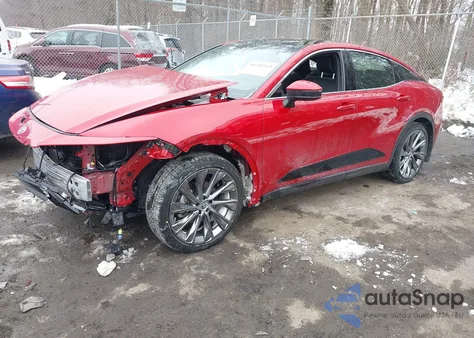 2024 Toyota Crown Limited z USA, uszkodzony, nr VIN JTDAAAAF8R3030434